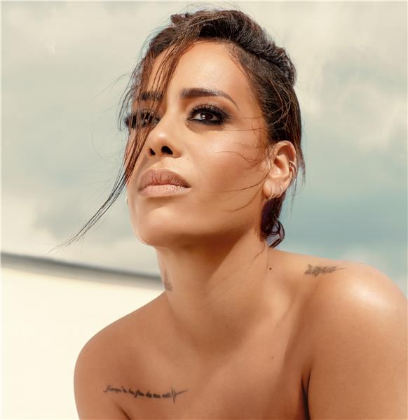 Vivante | Amel Bent (1985-....). Compositeur. Chanteur