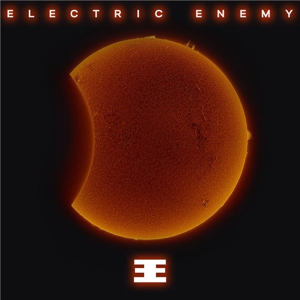 Couverture de Electric enemy