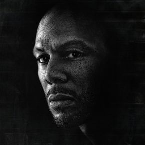 Nobody's smiling | Common (1972-....). Chanteur