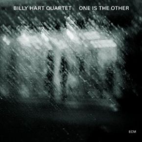 One is the other | Billy Hart (1940-....). Musicien. Batterie