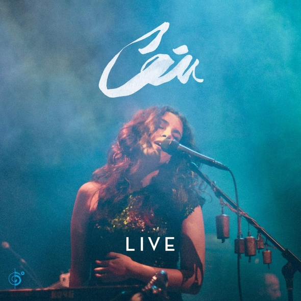 Live | Céu. Chanteur